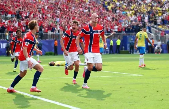 هالاند يقود النرويج لإسقاط البرازيل والتأهل إلى ربع نهائى كأس العالم - فيديو وصور