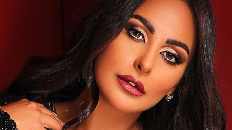 ميس حمدان تعتذر للشعب المغربي بعد تصريح الرباط .. زلة لسان