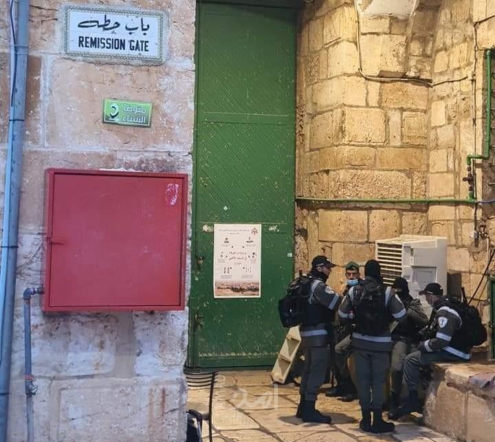 قوات الاحتلال تغلق باب حطة في "المسجد الأقصى"