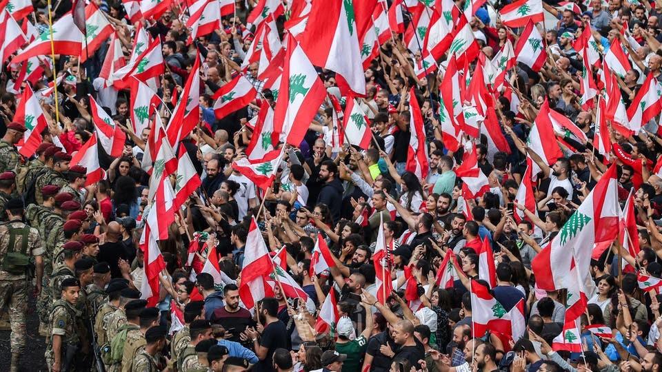 توجه جديد في لبنان.. تظاهرات موحدة في طرابلس وبيروت