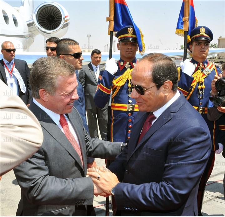 الملك الاردني عبدالله التقى السيسي وغادر مصر بعد ساعات - صور