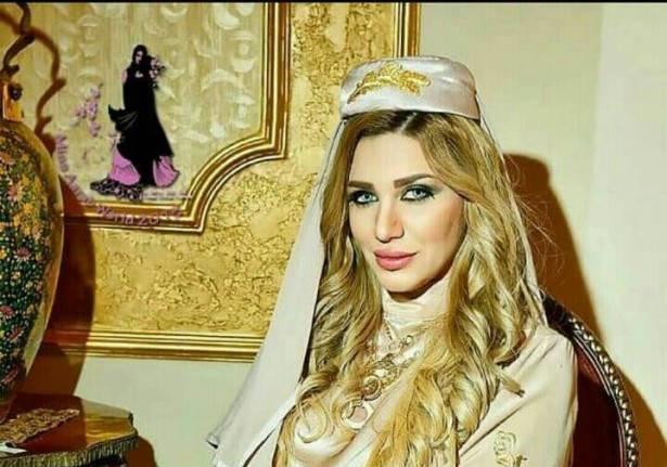 بالصورة: ملكة جمال سوريا تثير البلبلة بـ"تاتو" غريب!