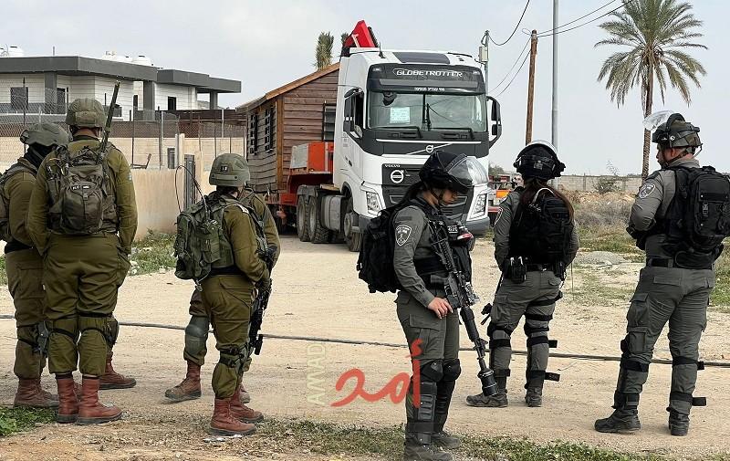 جيش الاحتلال يستولي على شاحنة بأريحا ويهدم منزلين في القدس
