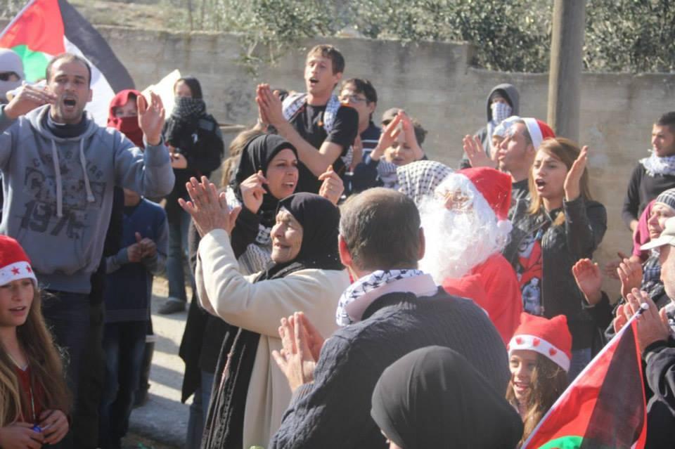 سلطات الاحتلال تفرج عن منال التميمي