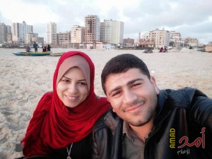 عروسان من غزة يستبدلان حفل زفافهمها بأداء مناسك العمرة في الديار الحجازية