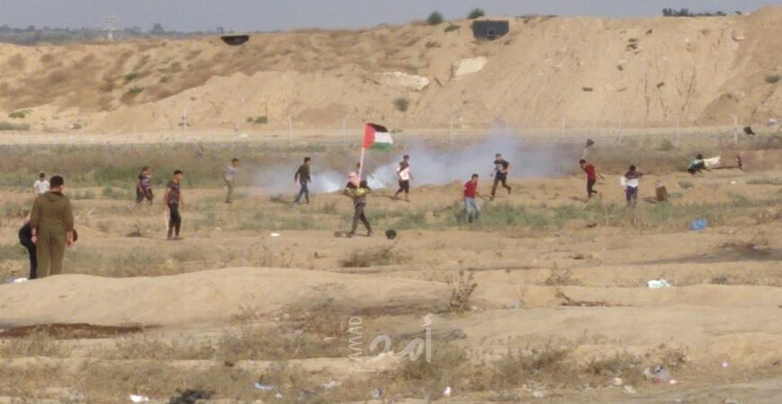 عشرات الإصابات بينهم مسعفين وصحفي برصاص جيش الاحتلال خلال جمعة " فليسقط مؤتمر البحرين" - صور وفيديو