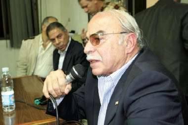 كمال درويش الأقرب لخلافة ممدوح عباس في الزمالك