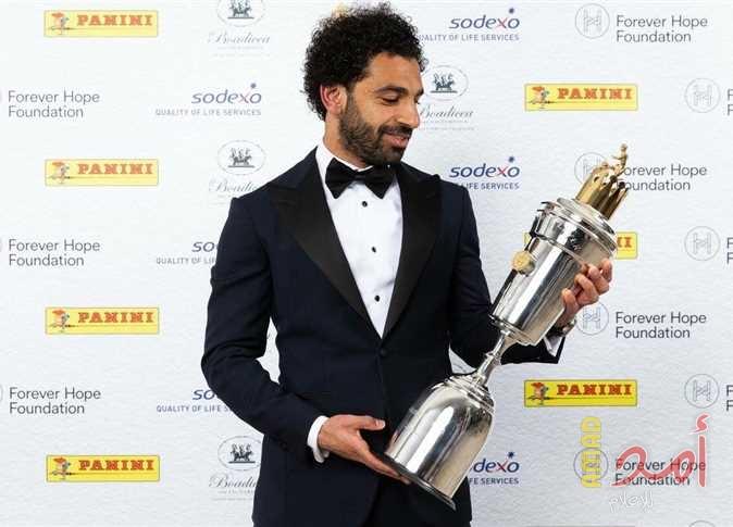 الإسطورة "محمد صلاح" المصري الأول كأفضل لاعب في الدوري الإنجليزي - فيديو !