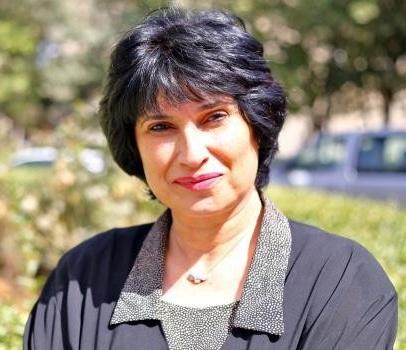 أشواك البراري والطفولة البائسة