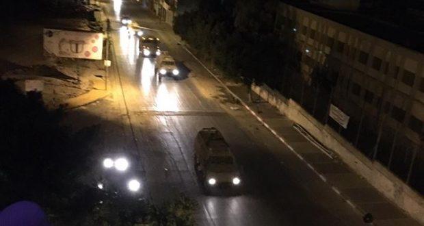 قوات الاحتلال تقتحم ثلاث مطابع في نابلس