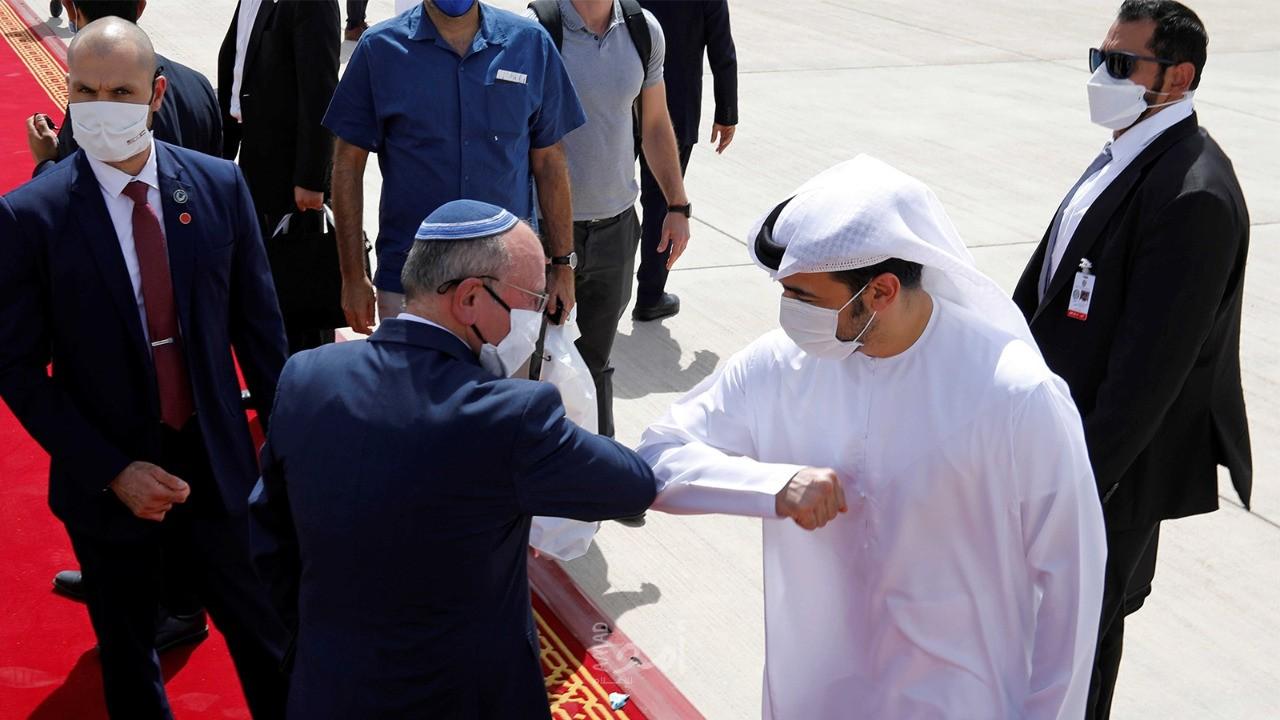 إسرائيل والإمارات توقعان اتفاق "الممر الأخضر" لتنقل الملقحين
