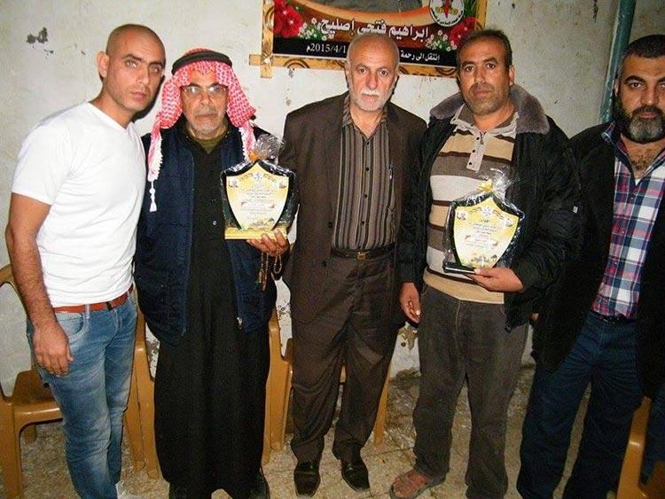 الفرا ينفي ما نسب على لسانه حول المؤتمر السابع ويؤكد إلتزامه بقرارات قيادة حركة فتح