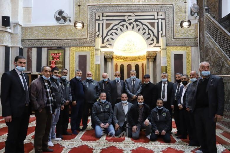 ابو الرب يفتتح مسجد " ابن عثمان " ويتفقد الحرم الإبراهيمي في الخليل
