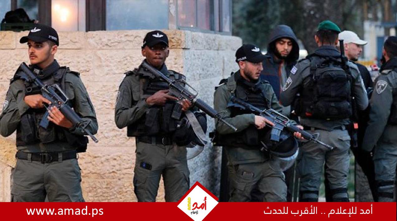 القدس: شرطة الاحتلال تستولي على "كتب مدرسية" من المنهاج الفلسطيني