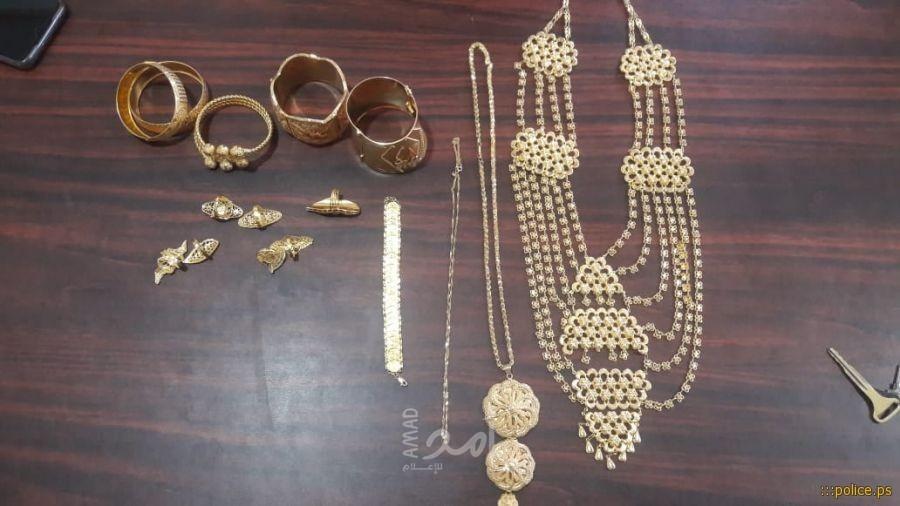 مباحث رفح تضبط خزنة ذهب مسروقة بقيمة "50" ألف دينار