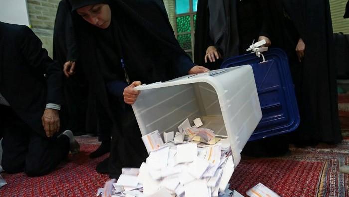 وزير الداخلية الإيراني: 42% نسبة الإقبال على الانتخابات البرلمانية