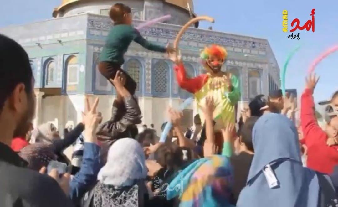 محمد زين.. مقدسي زيّن الأقصى بالفرح والابتسامة دعماً لصمود مرابطيه - صور