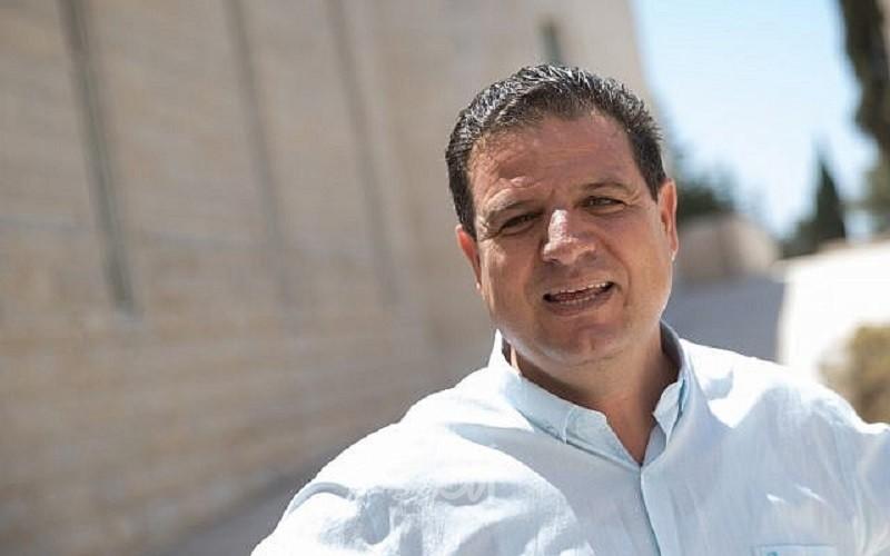 نقل رئيس القائمة المشتركة  "أيمن عودة" إلى المستشفى