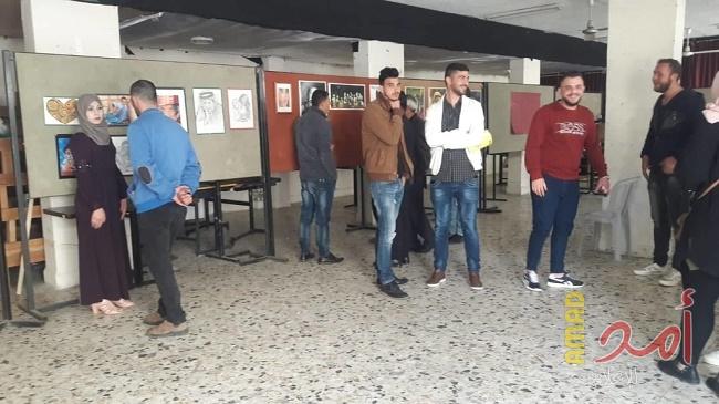 كتلة نضال الطلبة تفتتح معرضها "حكايات" في جامعة النجاح الوطنية
