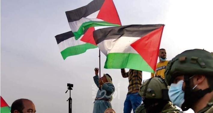 نتنياهو يقتحم قرية سوسيا الأثرية جنوب الخليل.. والخارجية الفلسطينية تدين الزيارة