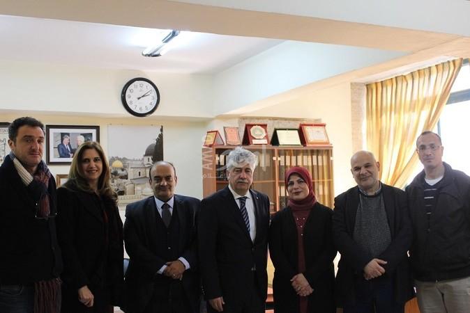 مجدلاني يؤكد أهمية المؤسسات الفلسطينية في البلدة القديمة  بالقدس وتعزيز صمودها