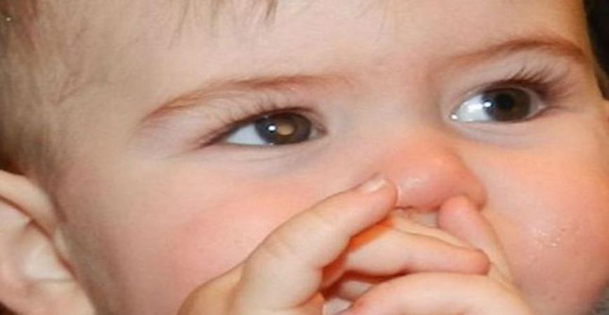 أعراض إصابة طفلك بجرثومة المعدة