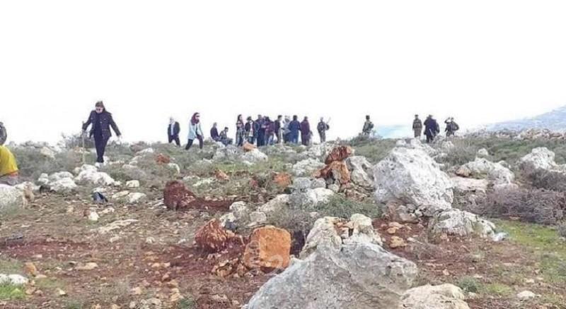 جيش الاحتلال يعتقل مزارعة بعد احتجازها في نابلس