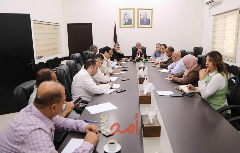 قلقيلية: اجتماع لمناقشة آليات انشاء المنطقة "الحرفية الصناعية"
