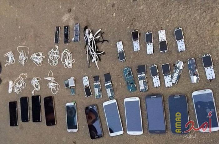 تقديم لائحة اتهام ضد فلسطيني حاول تهريب (50) هاتفًا خلويًا لأسرى حماس