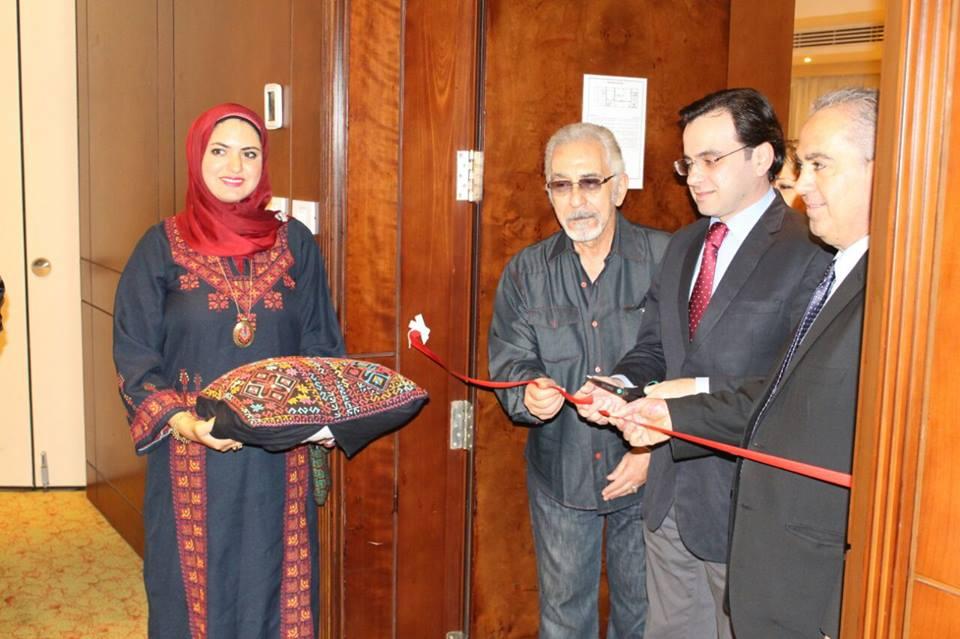 افتتاح معرض"القدس في عيون مصرية " في مهرجان الاسكندرية السينمائي