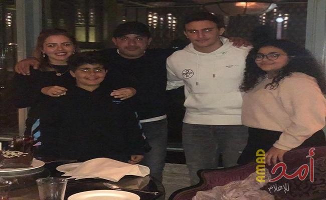 أول ظهور لعائلة أحمد السقا وجميع أبنائه مجتمعين منذ سنوات