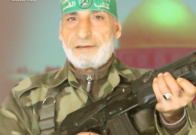 القسام تنعى أحد مجاهديها الذي توفي بمرض عضال