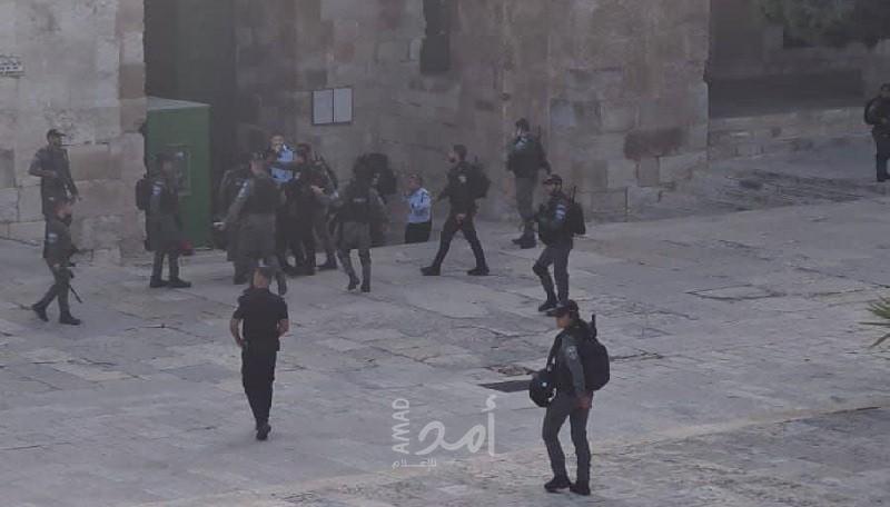 القدس: شرطة الاحتلال تطلق النار تجاه شاب قرب المسجد الأقصى- فيديو