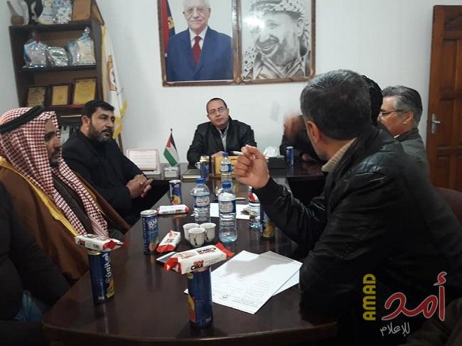 بالصور- أهالى حي السلام يناشدون أبو هولي لحل مشاكل تسجيل أبناءهم بمدارس الأونروا