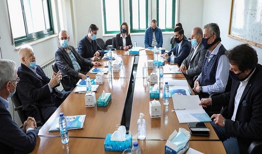 رئيس لجنة الانتخابات يستقبل وفدًا رقابيًا أردنيًا