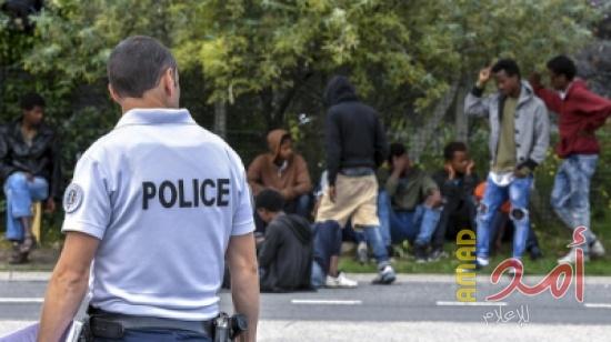صفع مهاجراً.. فحُكم على شرطي فرنسي بالسجن 6 أشهر