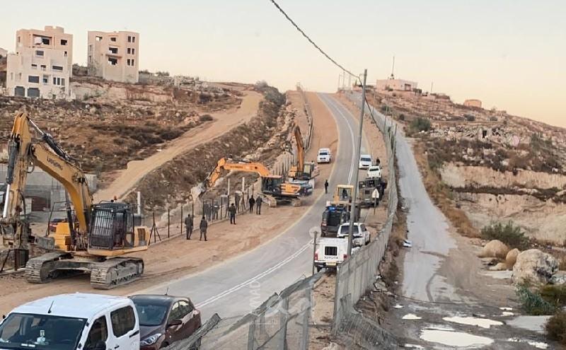 شرطة الاحتلال تجبر مقدسي على هدم منزله بنفسه