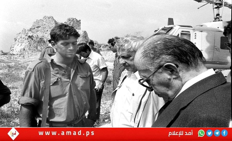 هآرتس: بيغن وريغان بحثا "طرد" اللاجئين الفلسطينيين من لبنان خلال اجتياح (1982)