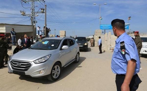 الشعبية تكشف عن أسباب مغادرة وزراء التوافق قطاع غزة