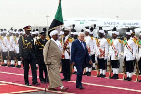 طه: زيارة الرئيس عباس للسودان فاتحة عهد جديد في العلاقات الثنائية