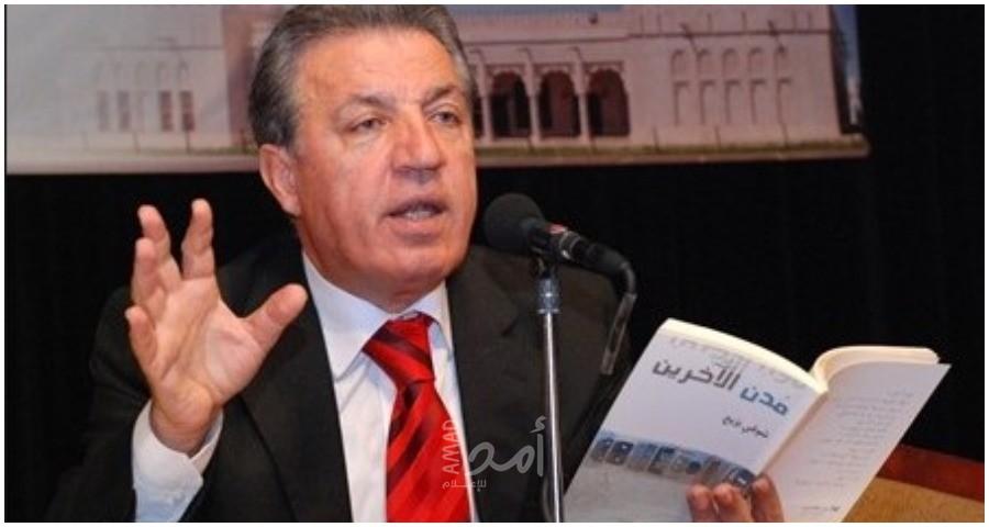 شاعر الجنوب شوقي بزيع  المفتون بجماليات الأنثى والريف والسياسة   