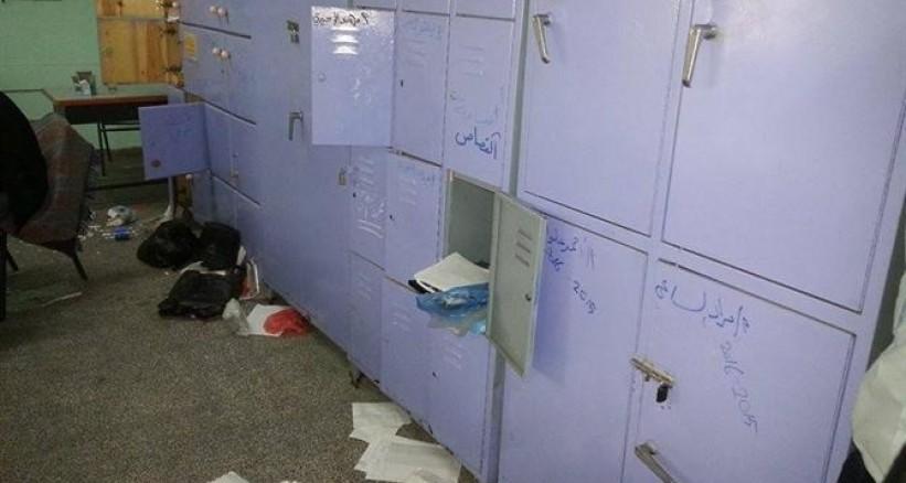 طلاب مشاغبون بأحد مدارس غزة يحرقون غرفة مدرسيهم