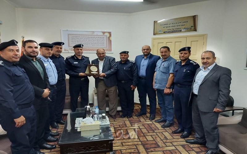 ديوان المظالم يستقبل شرطة حماس لبحث العلاقات بين الجانبين