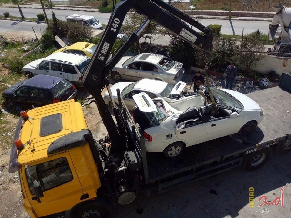 الشرطة تتلف 70 مركبة غير قانونية في الخليل