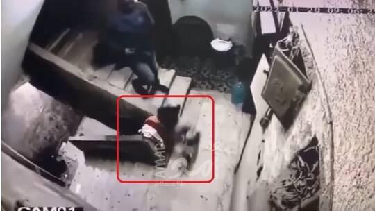كاميرات مراقبة ترصد جريمة جنسية تهز "مصر"