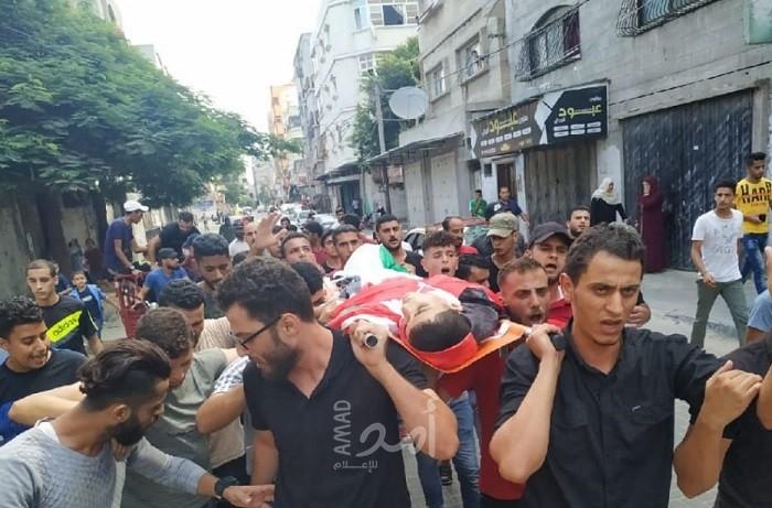 بالصور.. غزة تودع الشهيدين "الربعي والأشقر" وسط غضب شعبي