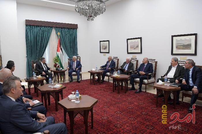بعد لقاء عباس بوفد المخابرات المصري: تنسيق التحرك لتحقيق المصالحة وتذليل العقبات كافة