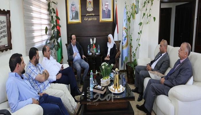 وزارة شؤون المرأة تبحث سبل التعاون مع فضائية القدس التعليمية