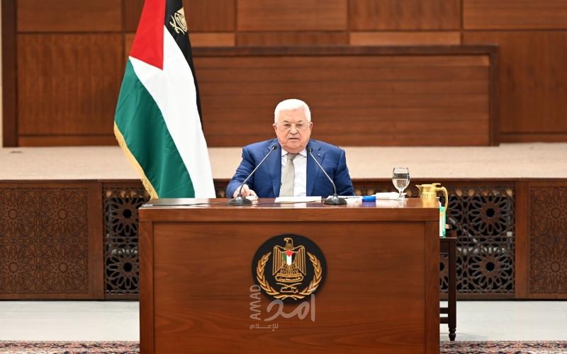 الرئيس عباس يعزي أمير الكويت بوفاة الشيخ سعود عبد الله الصباح