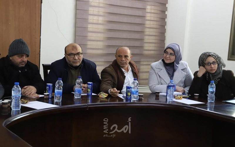 لقاء مجتمعي بالبريج حول مستجدات مشروع "تطوير وتحسين البنية التحتية داخل المخيم